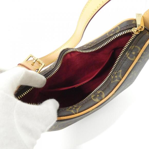 Louis Vuitton Monogram Pochette Croissant M51510 Shoulder Bag - Picture 4 of 4